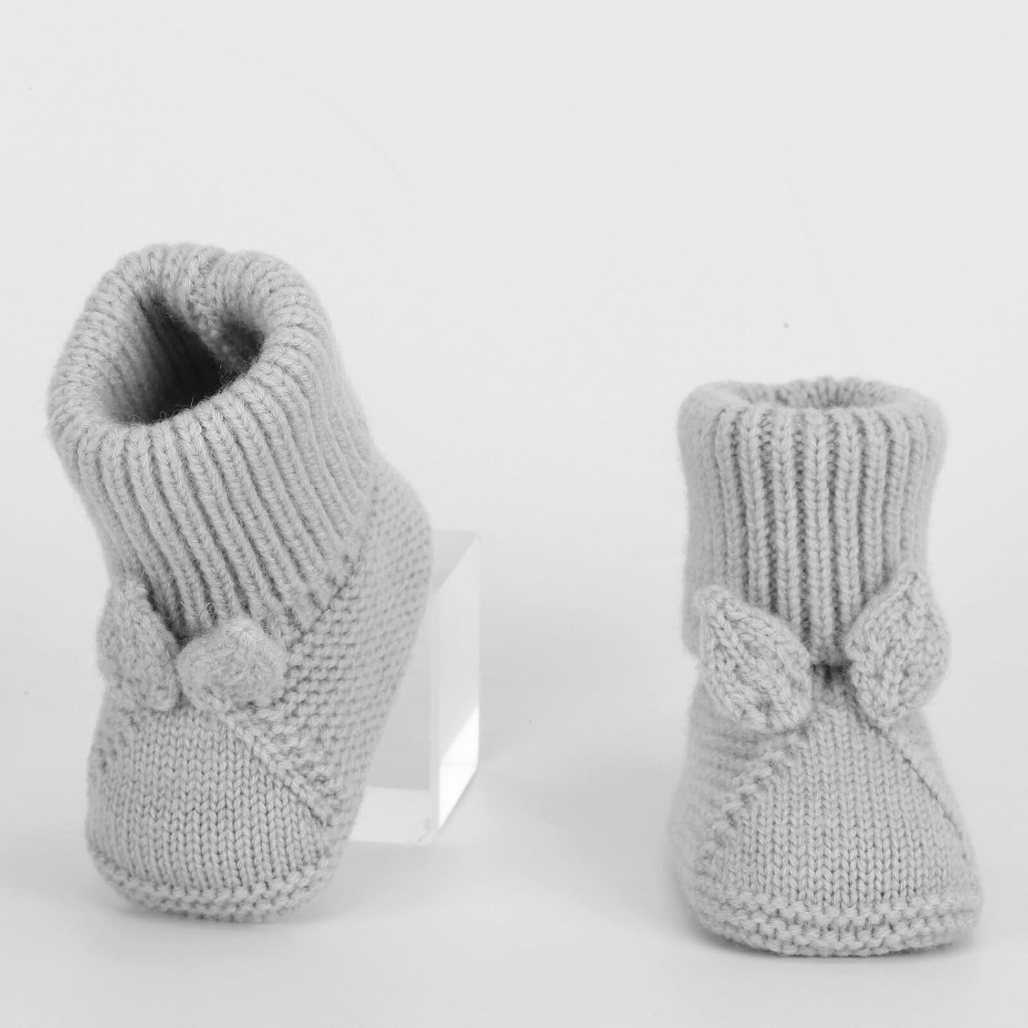 Loyfoky Baby Booties - Soft Stretchy Warm Perfect for Newborns and Walkers