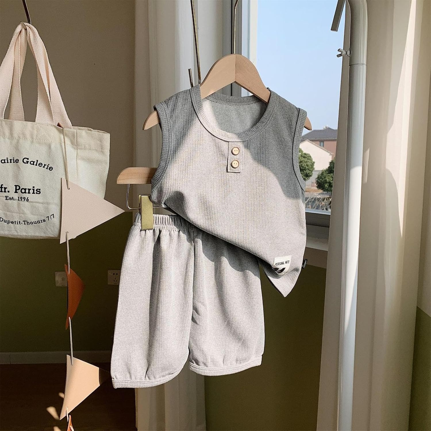 Adorable Passing Throughcomfortable vest set for summer childrens wear